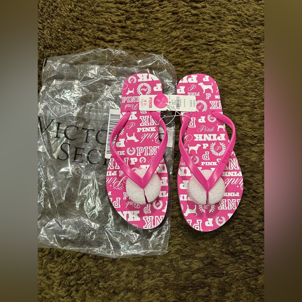 NWT Women’s Victoria Secret PINK Flip Flops with Logo Design Size 8 - Picture 4 of 5